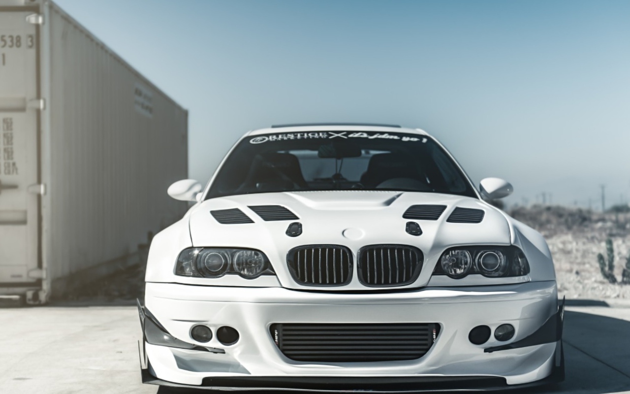 Автомобиль БМВ М-3