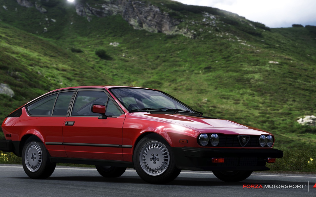Красивый автомобиль Alfa Romeo alfetta
