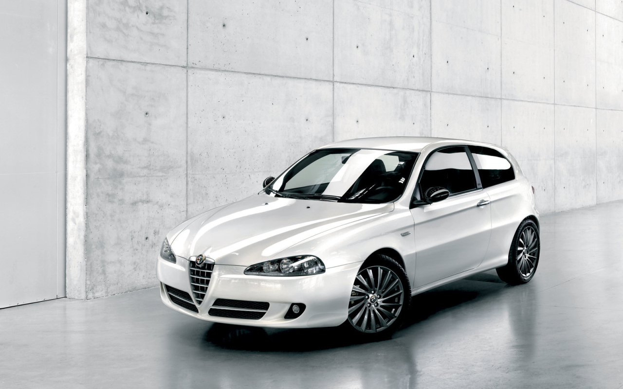 Фото автомобиля Alfa Romeo 147