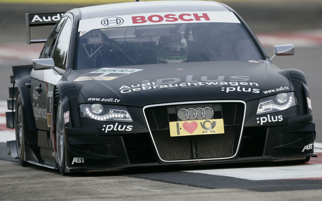 Автомобиль марки Audi модели a4 b6