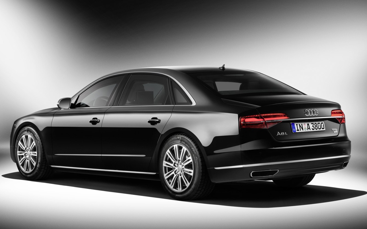 Дизайн автомобиля Audi A8 2014