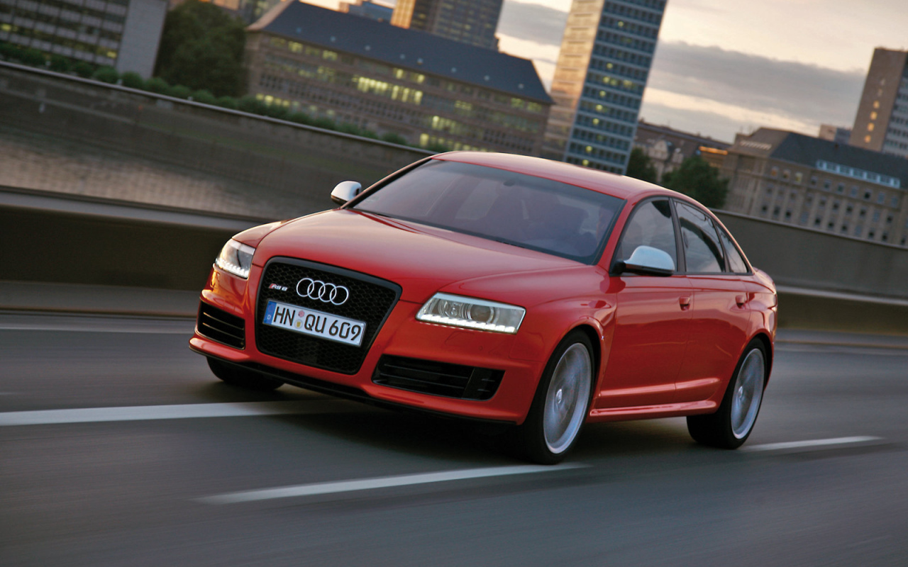 Надежный автомобиль Audi rs6