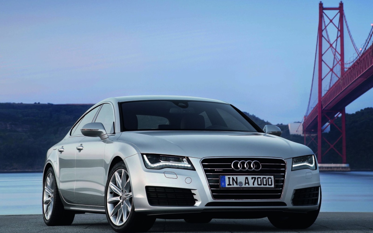 Тест драйв автомобиля Audi a7