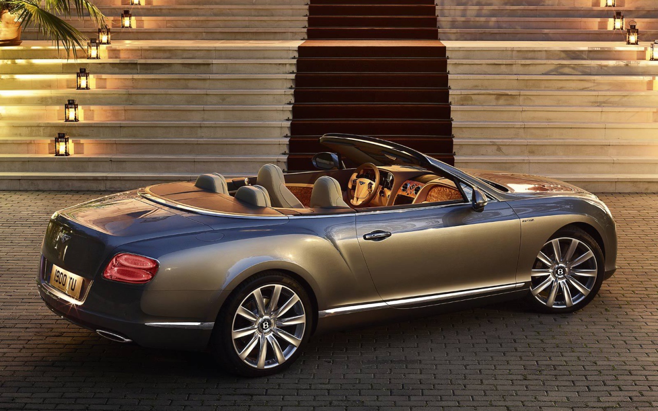 Кабриолет Bentley Continental GT