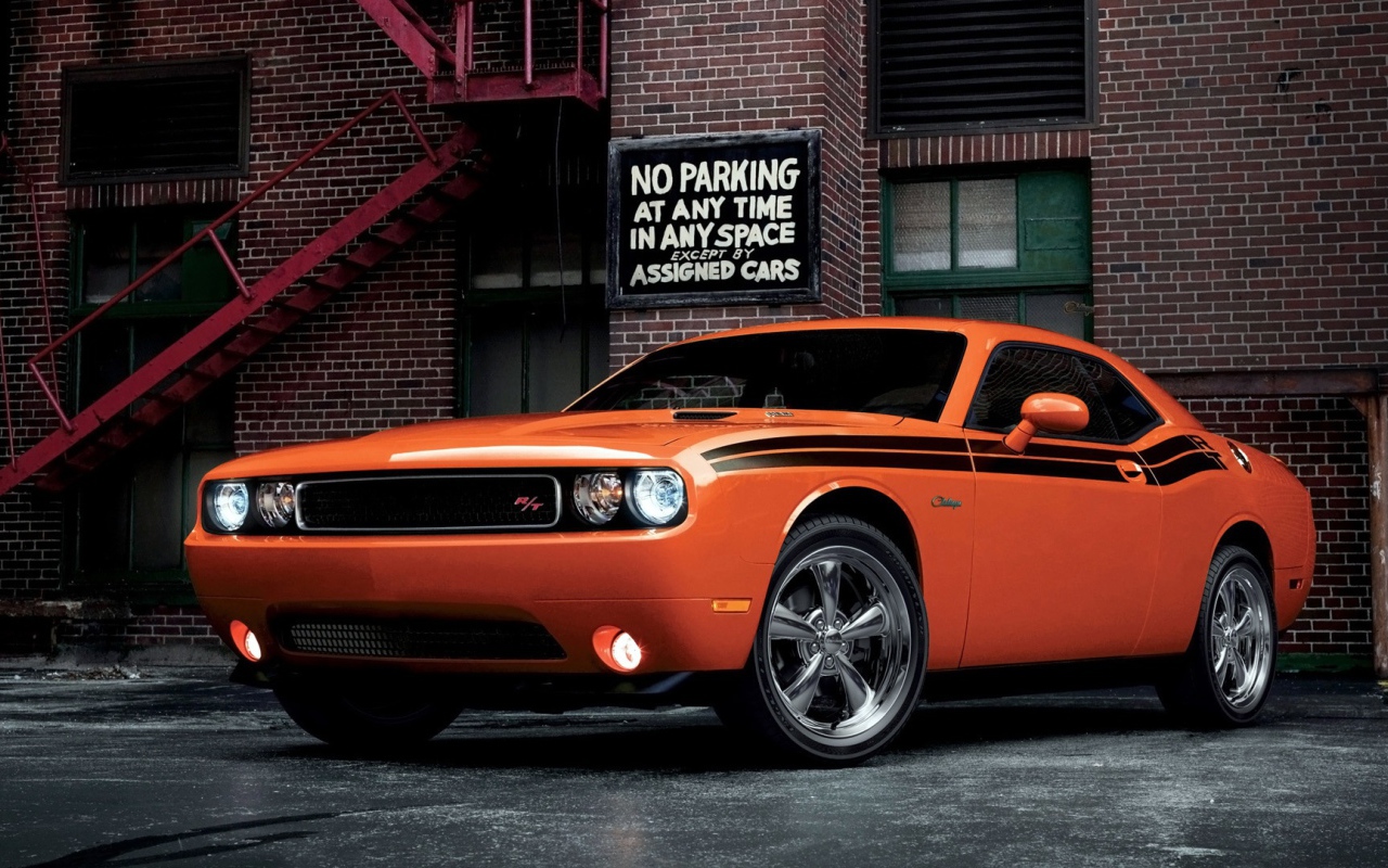 Dodge Challenger RT классический