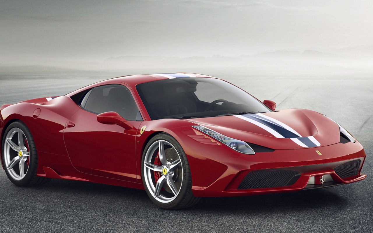 Красный Ferrari 458 speciale