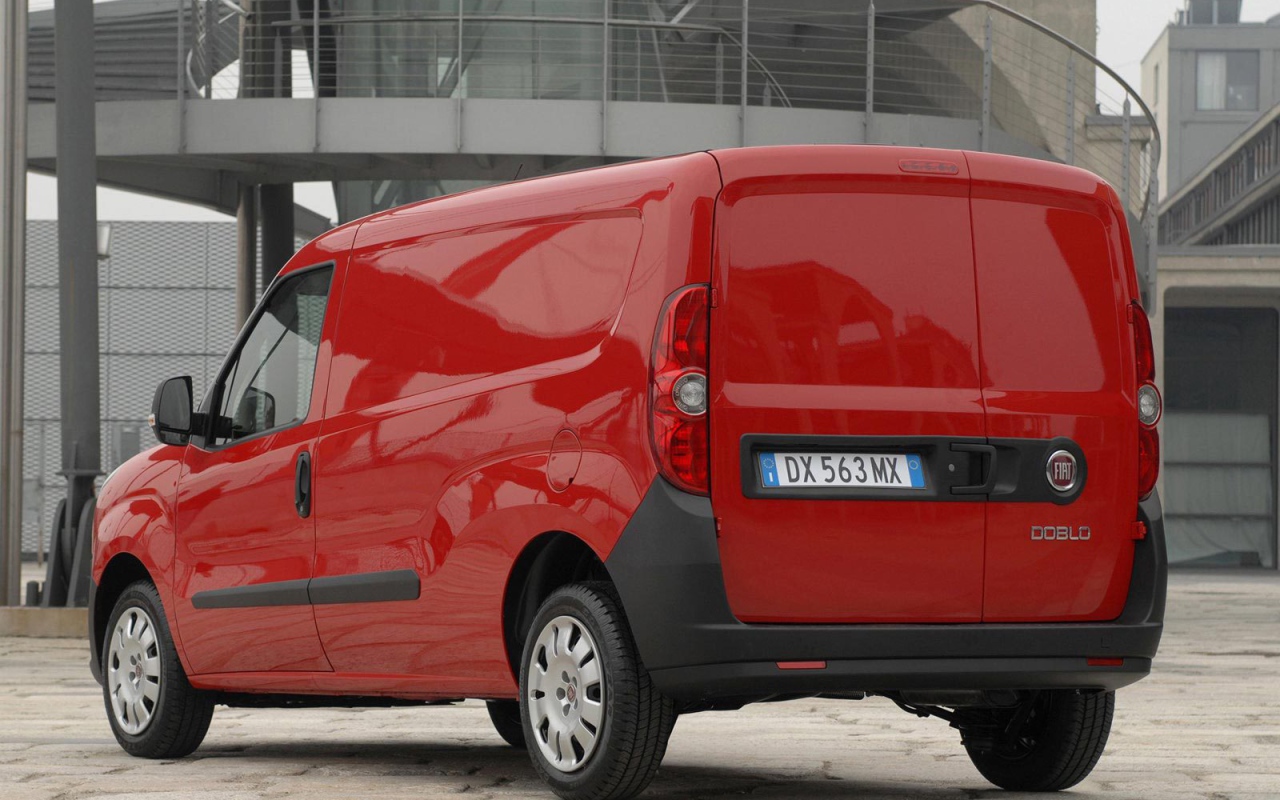 Новая машина Fiat Doblo