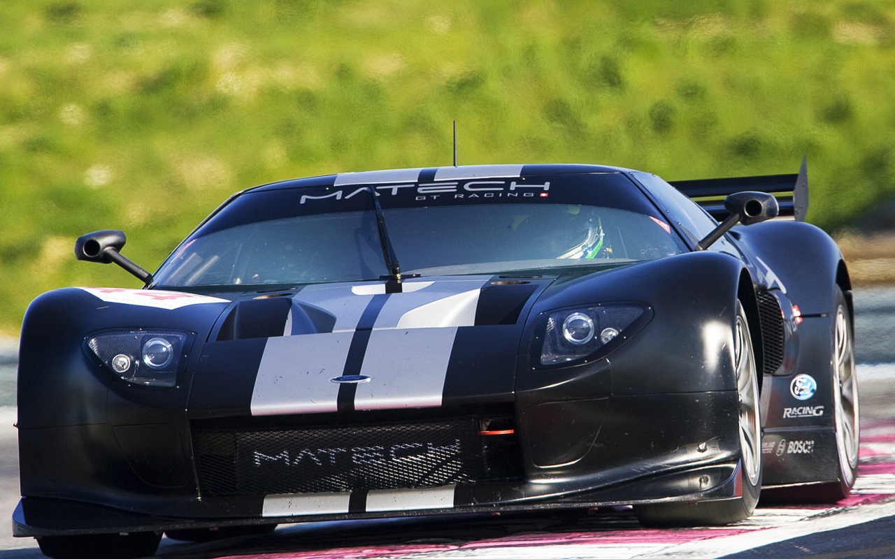 Гоночный автомобиль Форд