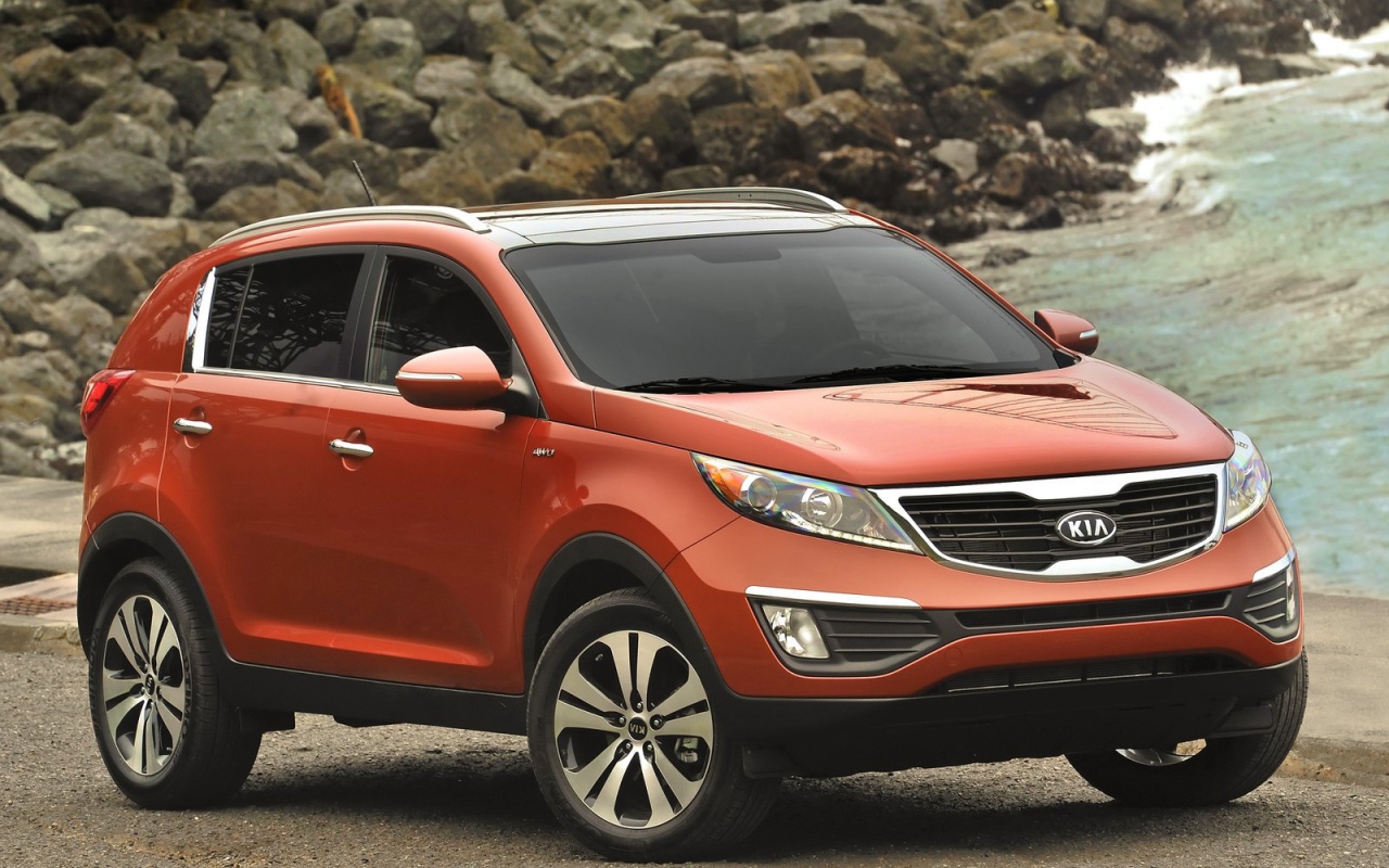 Автомобиль марки Kia модели Sportage
