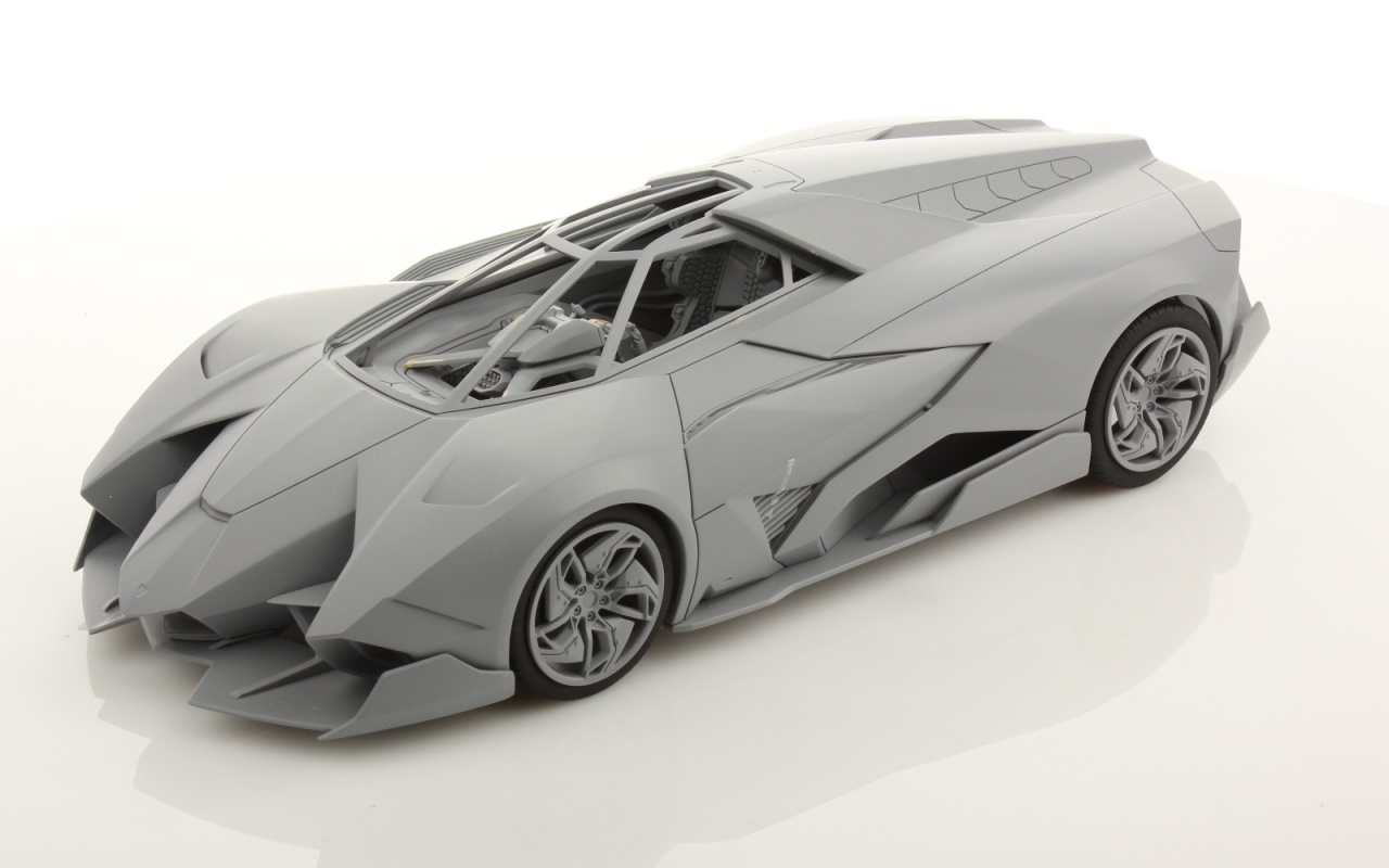 Новая машина Lamborghini Egoista