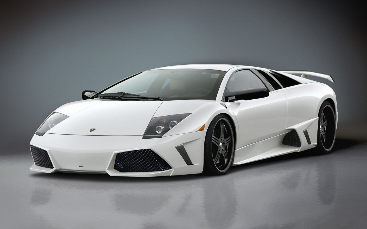 Белый Lamborghini Murcielago