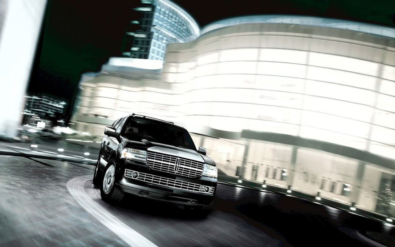 Новая машина Lincoln Navigator