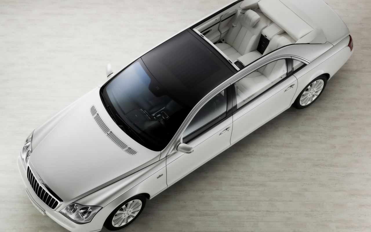 Надежная машина Maybach  Landaulet