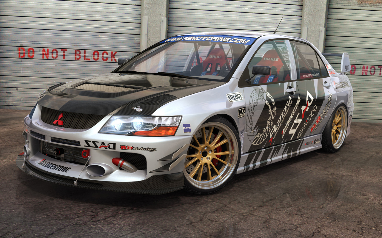 Красивый автомобиль Mitsubishi Lancer Evolution в Москве