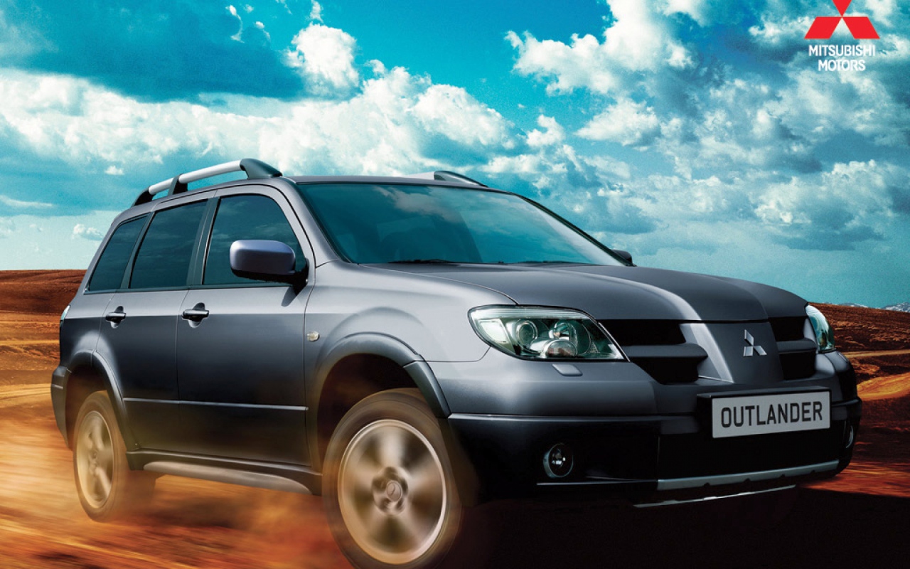 Автомобиль марки Mitsubishi модели Outlander