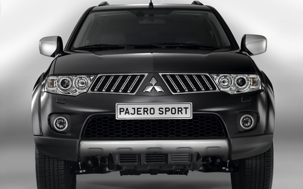 Фото автомобиля Mitsubishi Pajero Sport