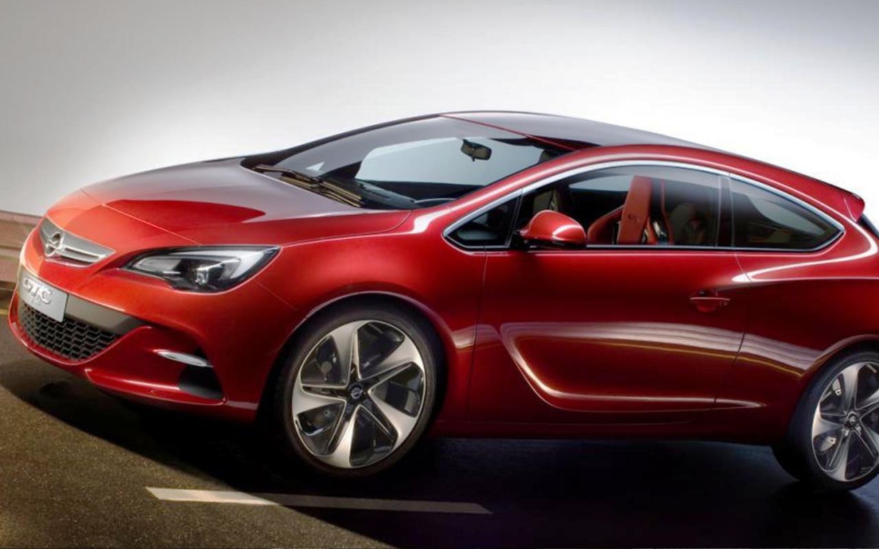 Надежный автомобиль Opel Astra GTC 2014
