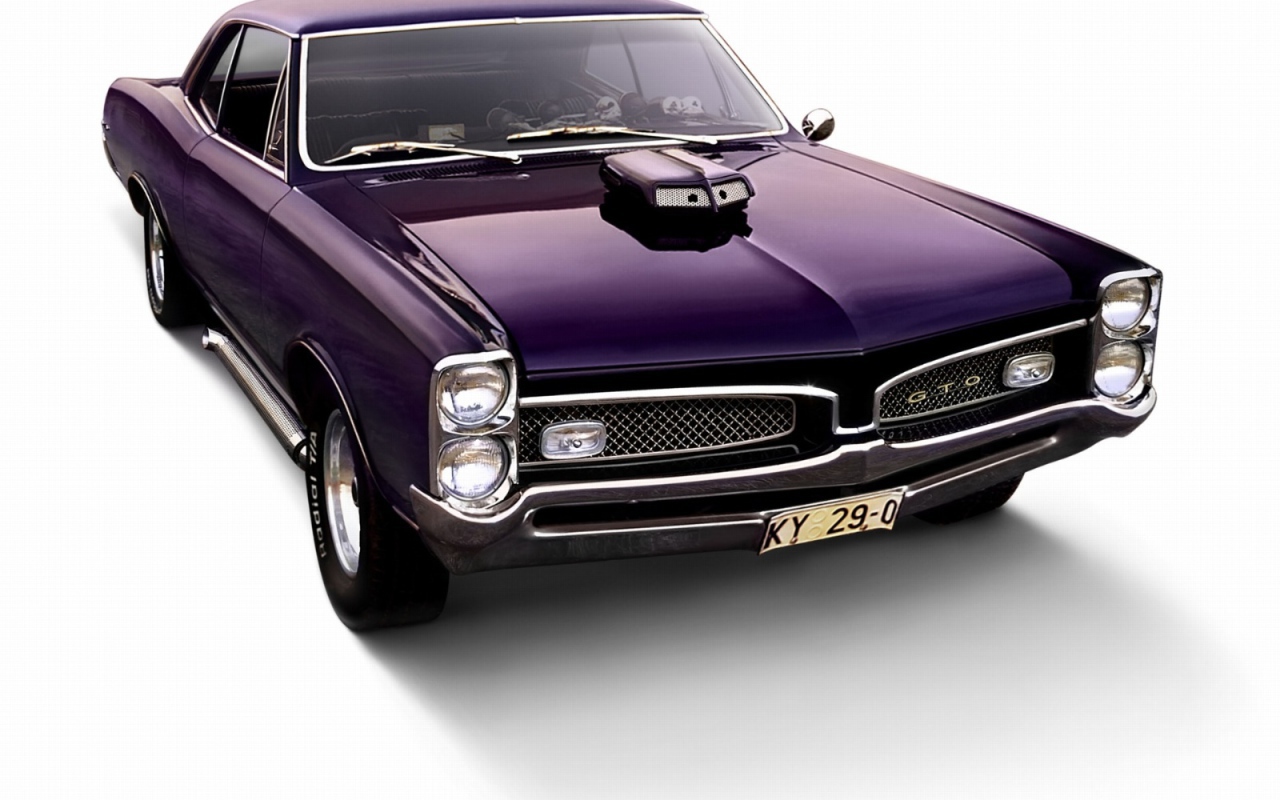 Тест драйв автомобиля Pontiac GTO