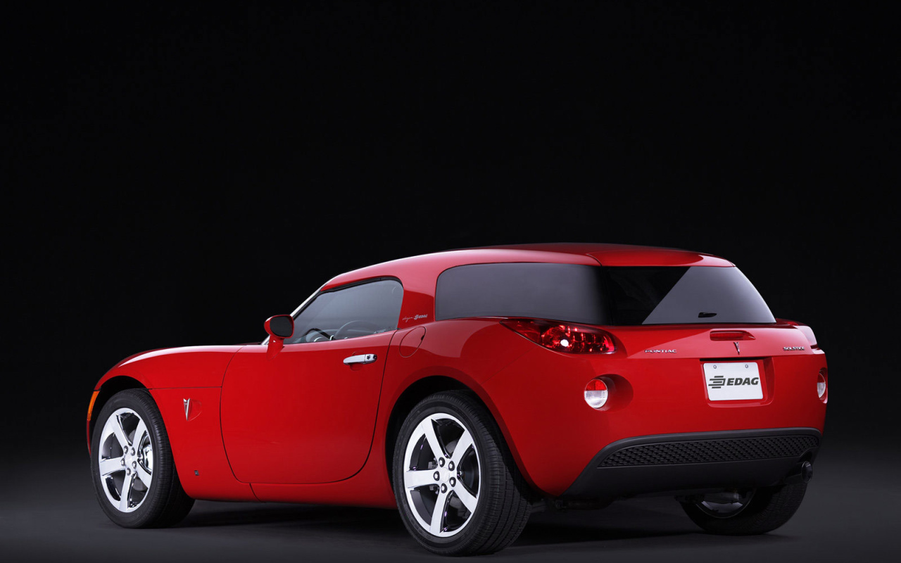 Новая машина Pontiac Solstice