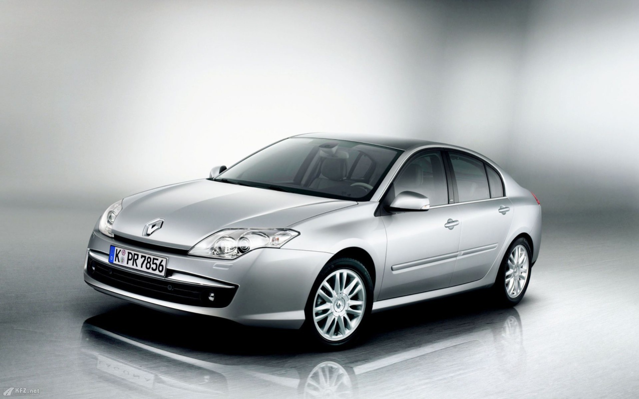 Фото автомобиля Renault Laguna