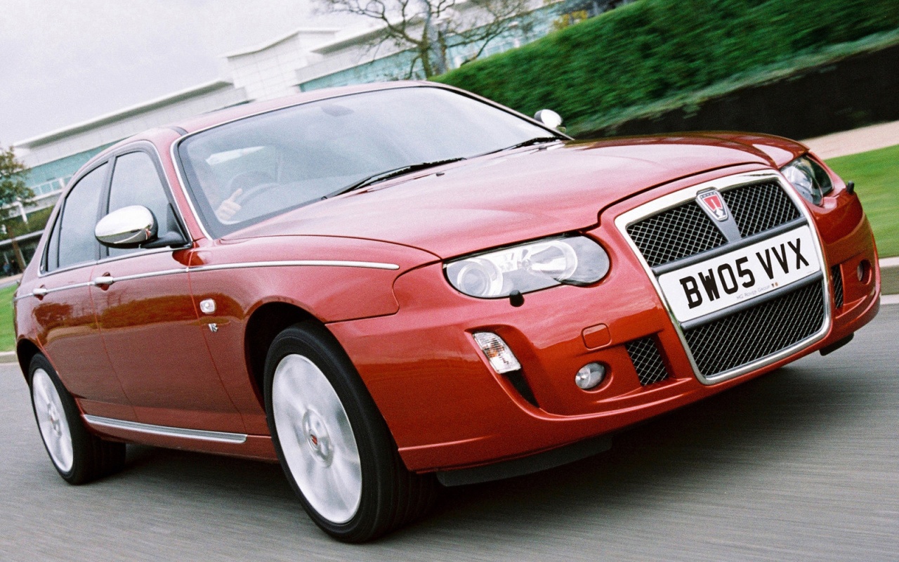 Красивый автомобиль Rover 75 в Москве