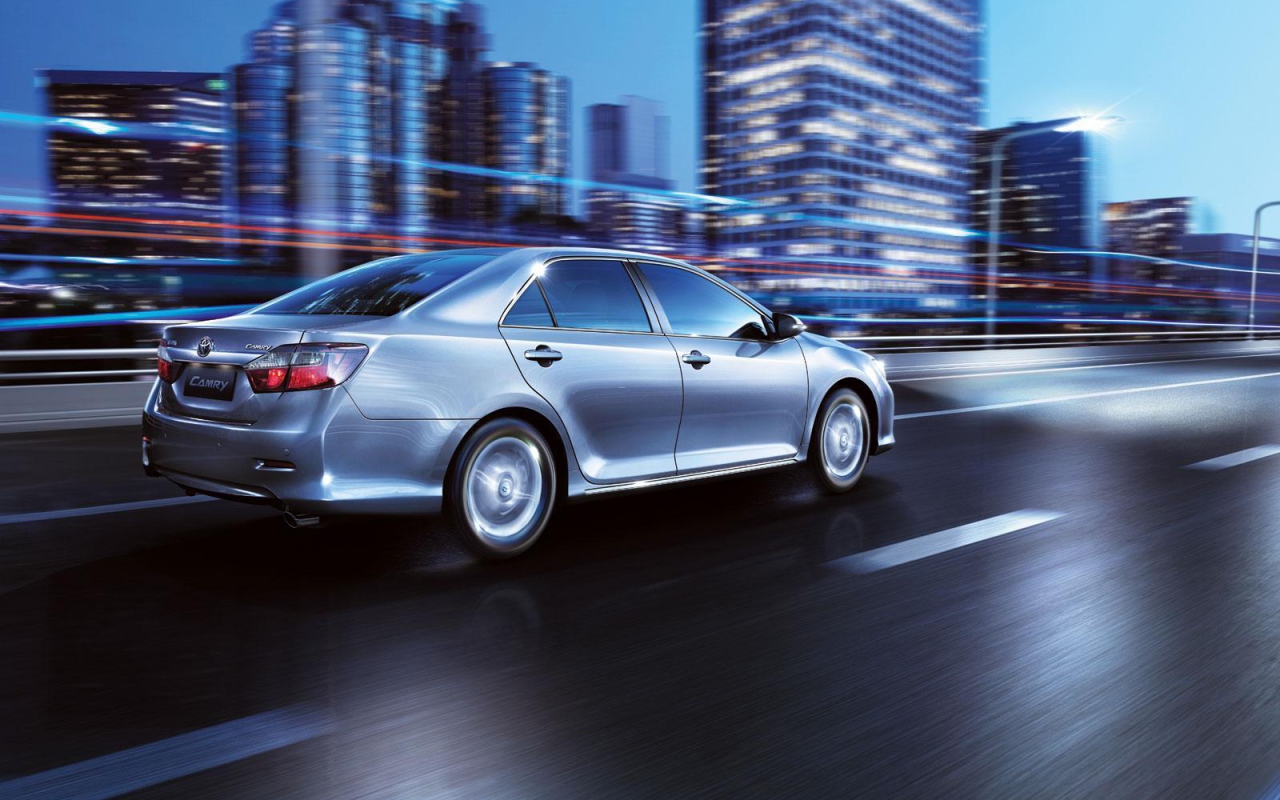 Фото автомобиля Toyota Camry