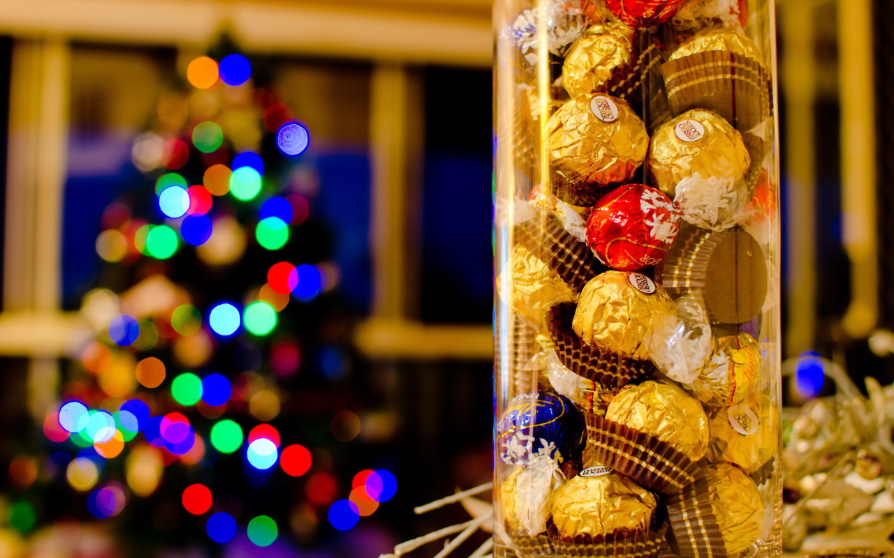 Коробка с конфетами
