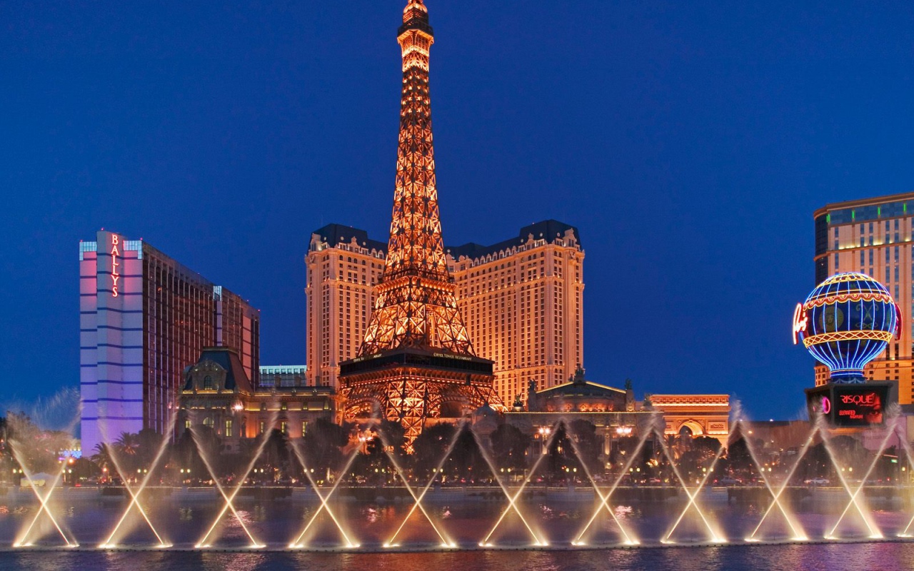 США Лас Вегас вечером