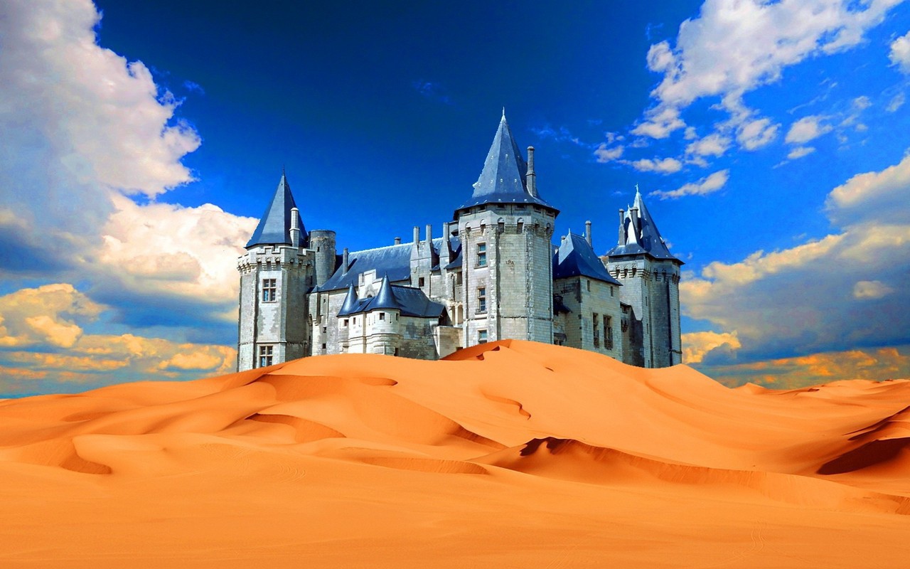 Дворец в пустыне