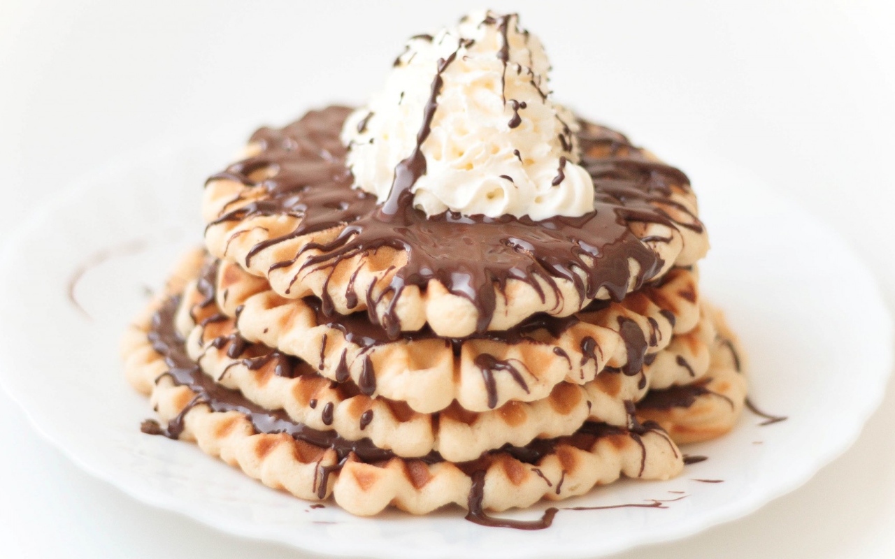 Многослойное пирожное 