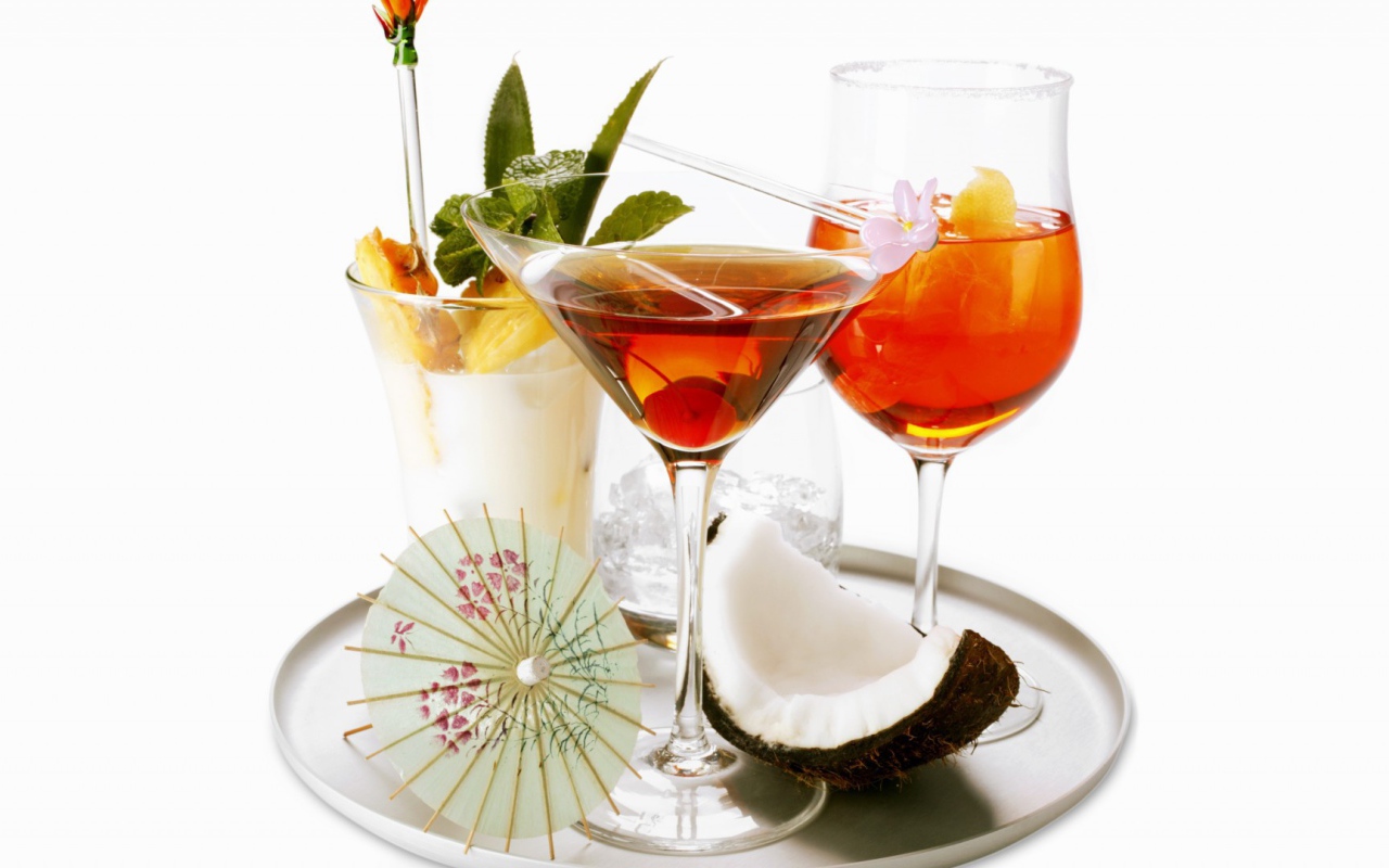 Тропические коктейли