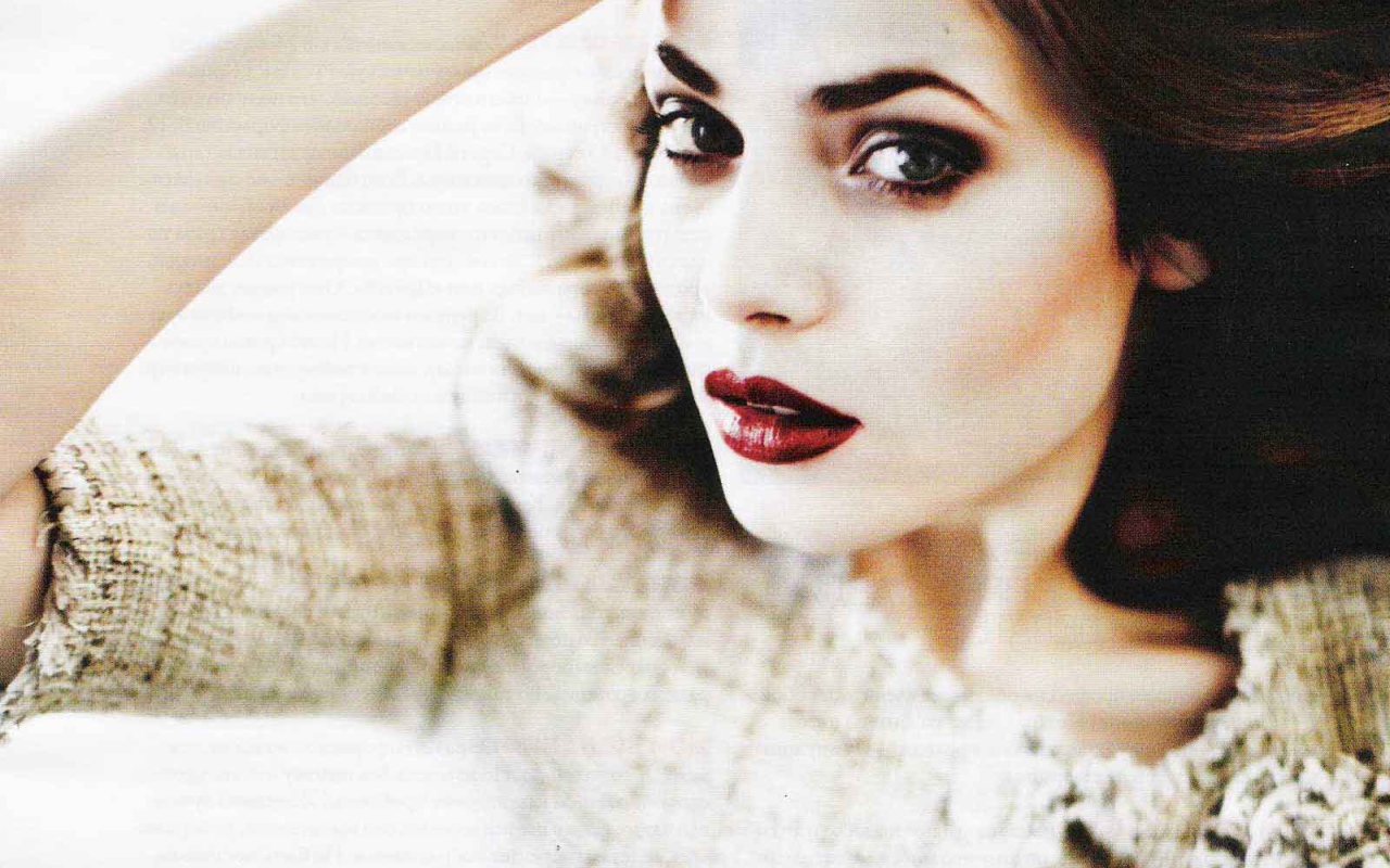 Красивая Юлия Снигирь