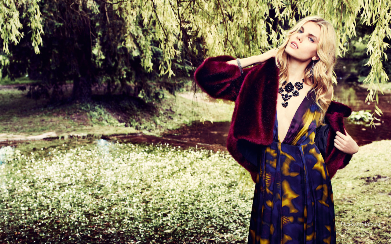 Красивая Марина Линчук