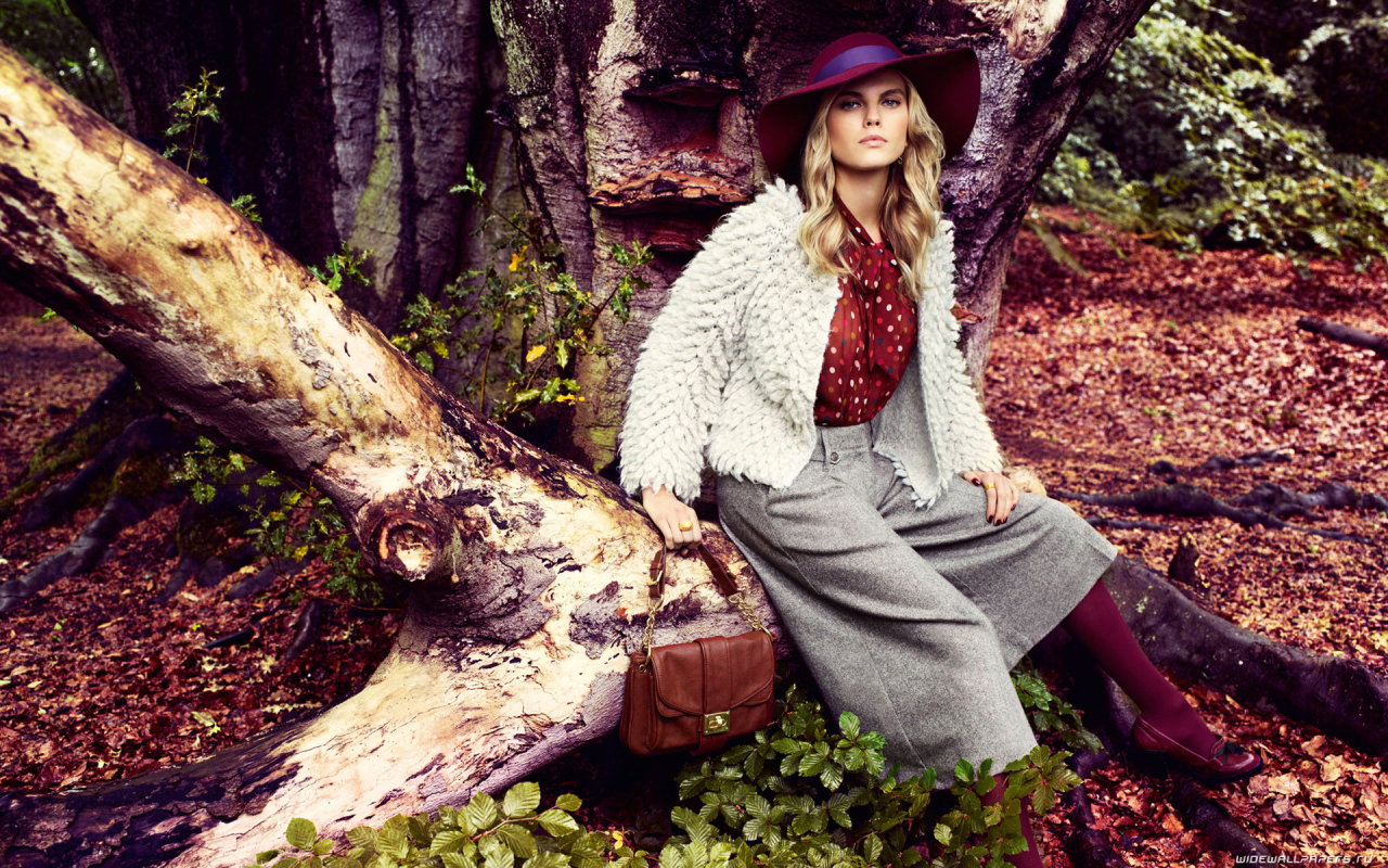 Очаровательная модель Марина Линчук