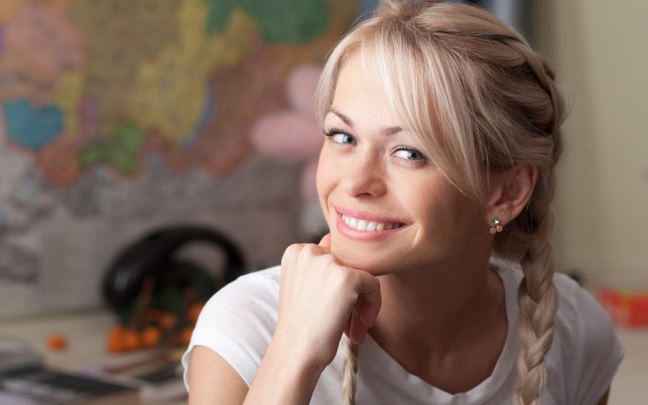 Супермодель Полина Максимова