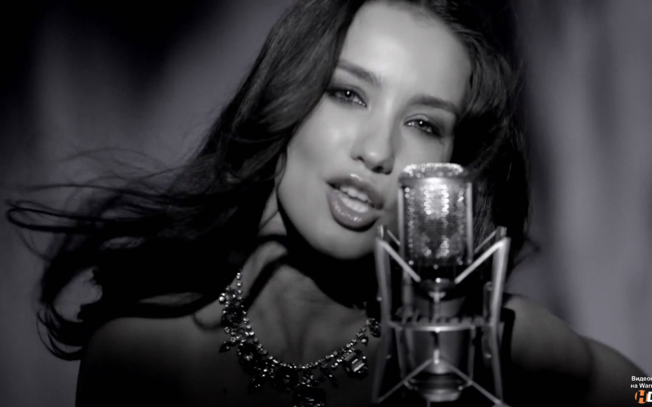 Прекрасная актриса Виктория Дайненко