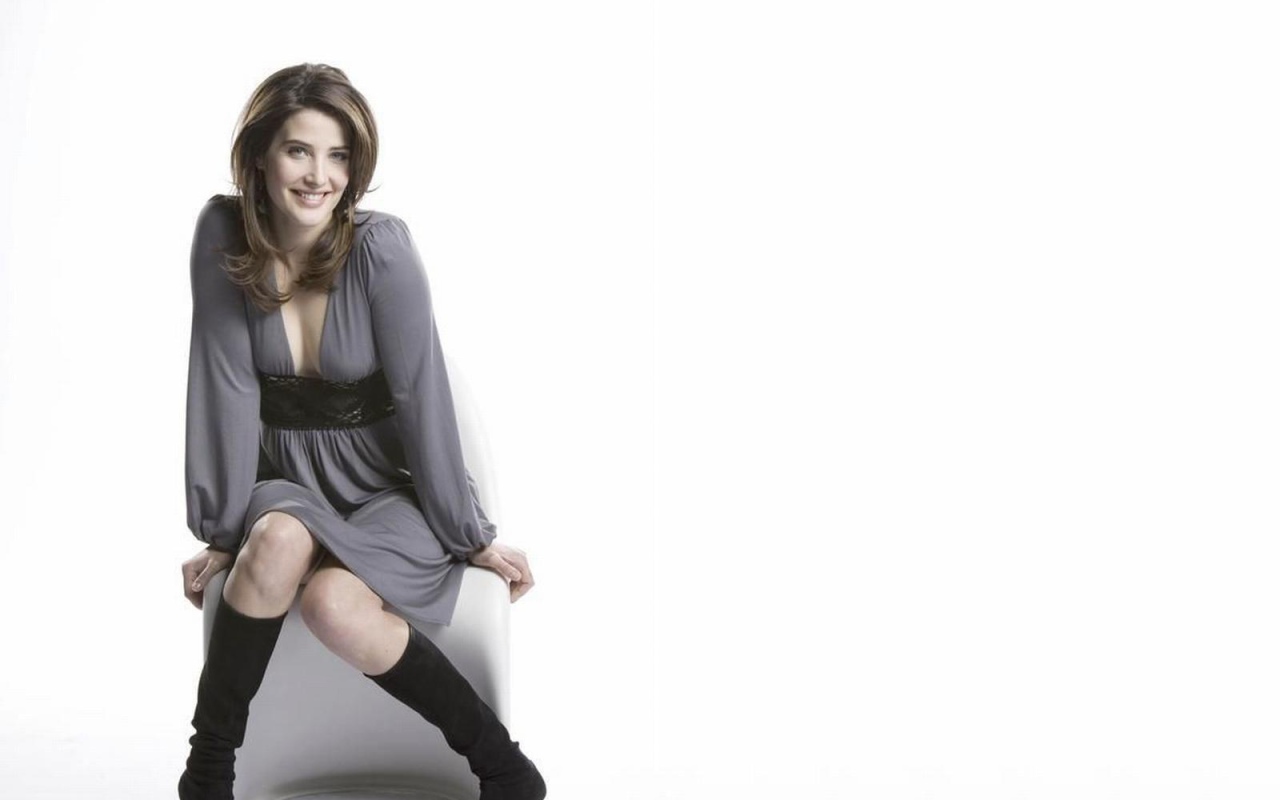 Суперзвезда Коби Смолдерс