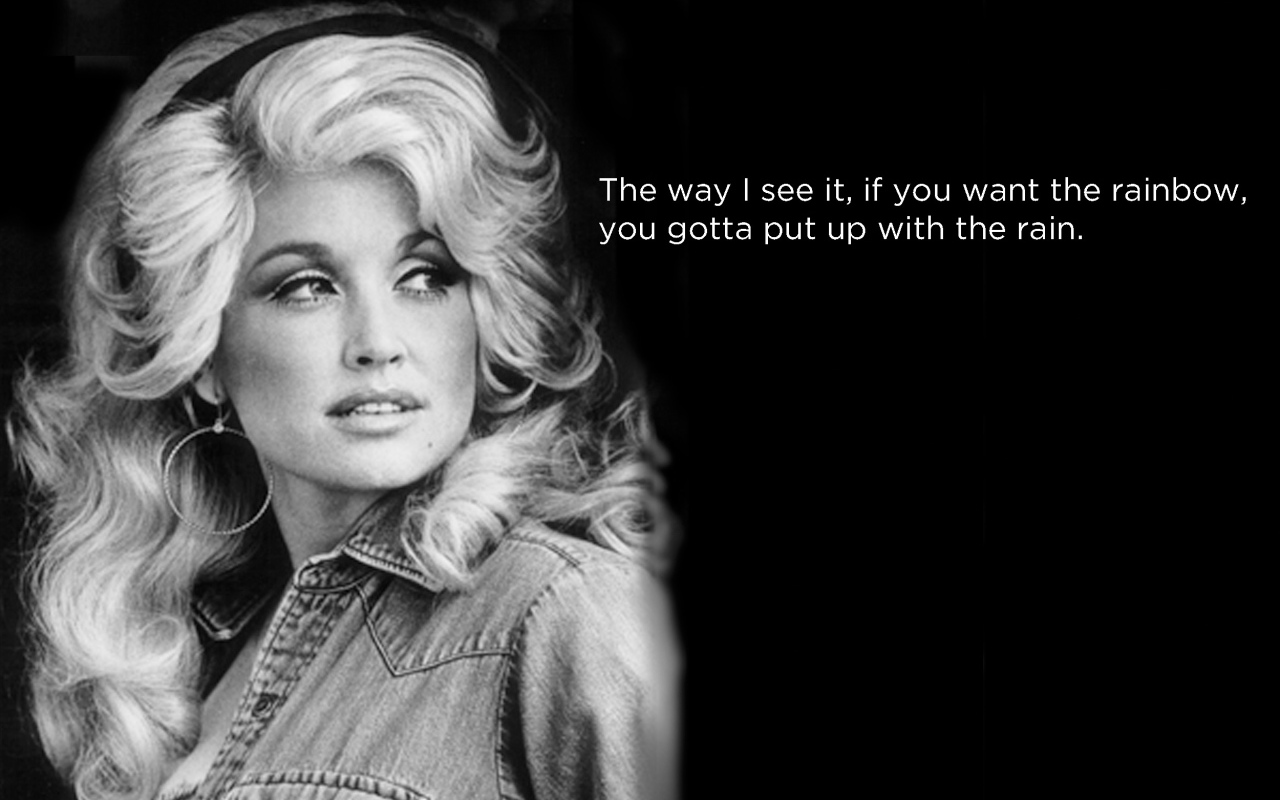 Очаровательная Долли Партон