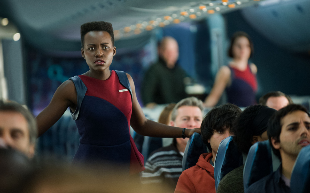 Очаровательная Лупита Нионго