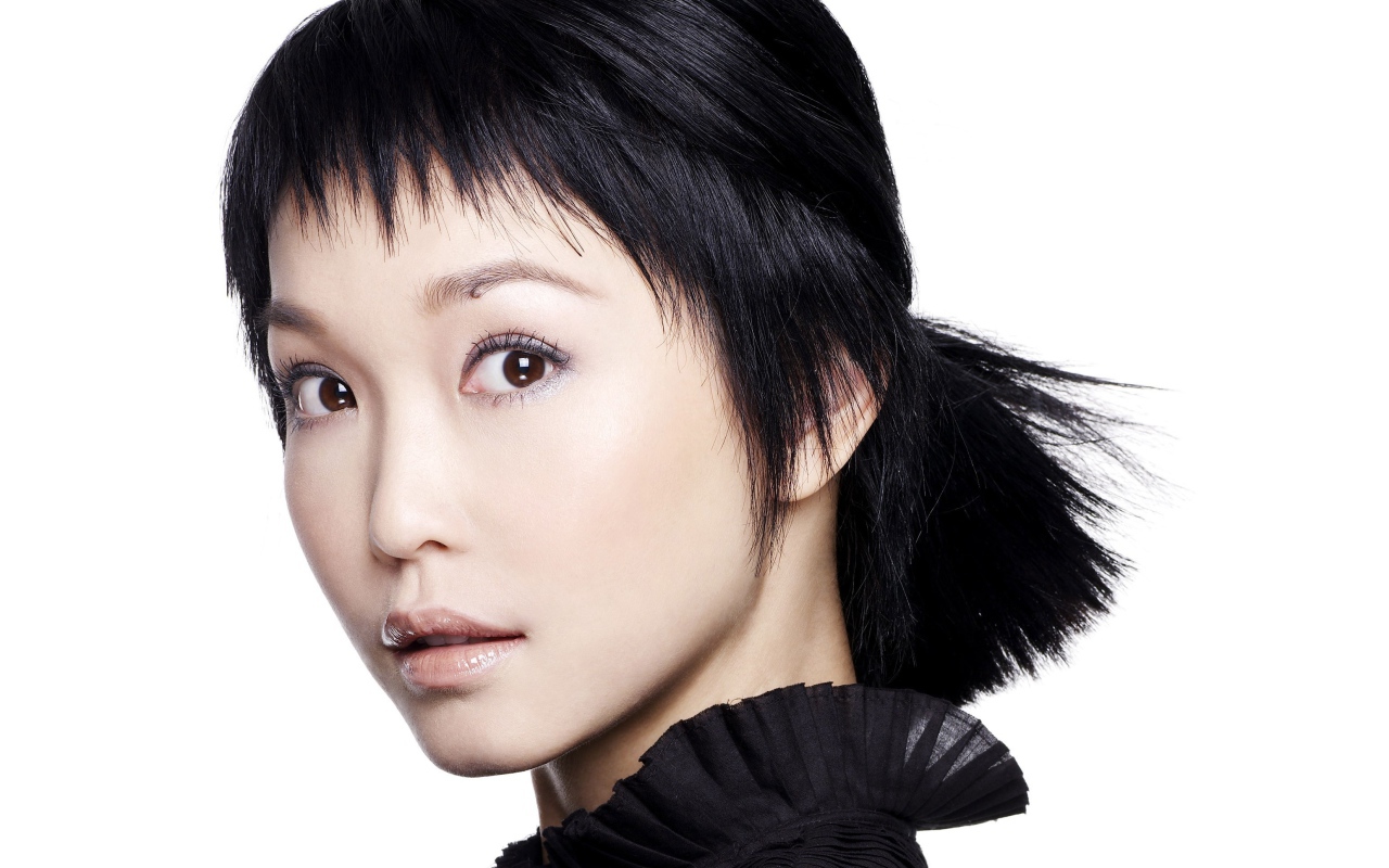 Популярная супермодель Фэнн Вонг