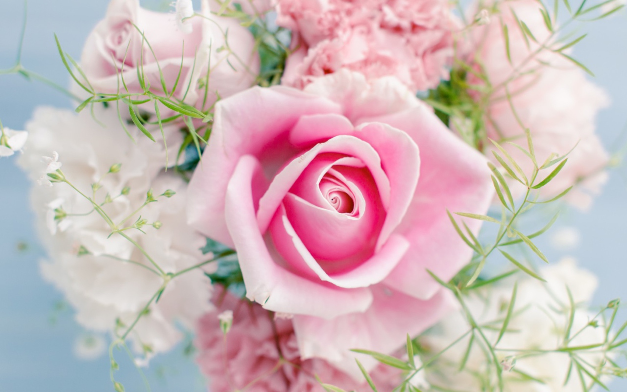 Великолепный букет на 8 марта