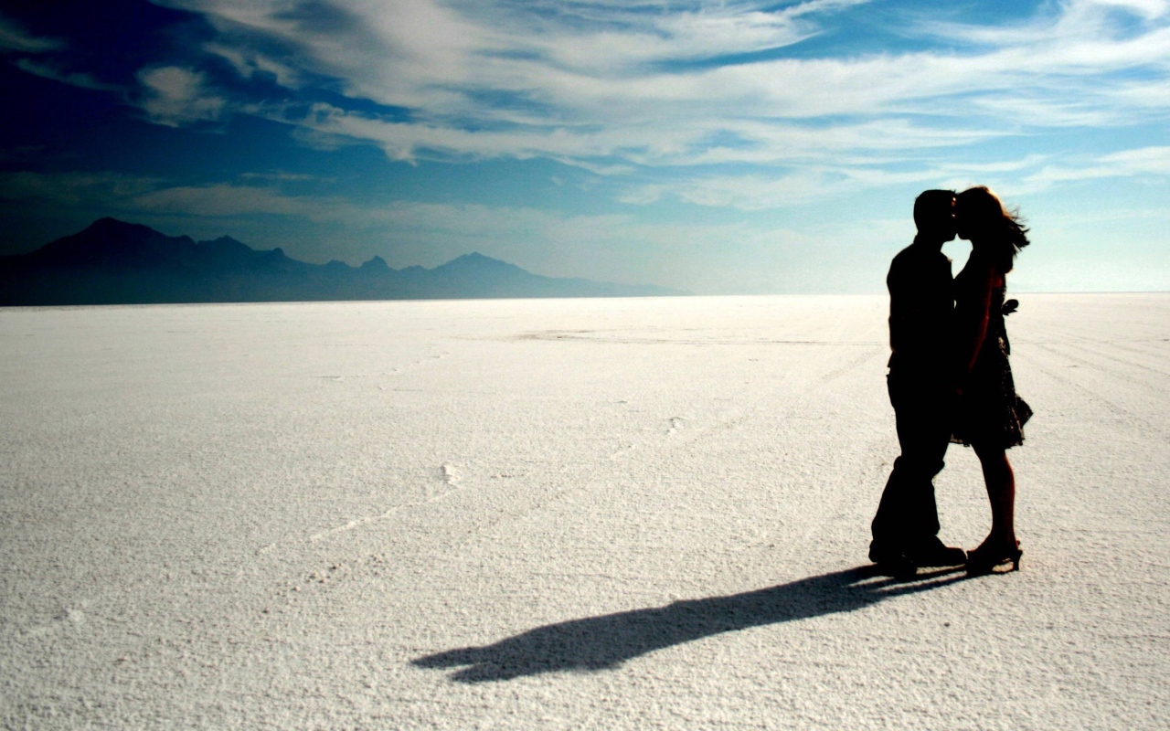 Поцелуй на пляже