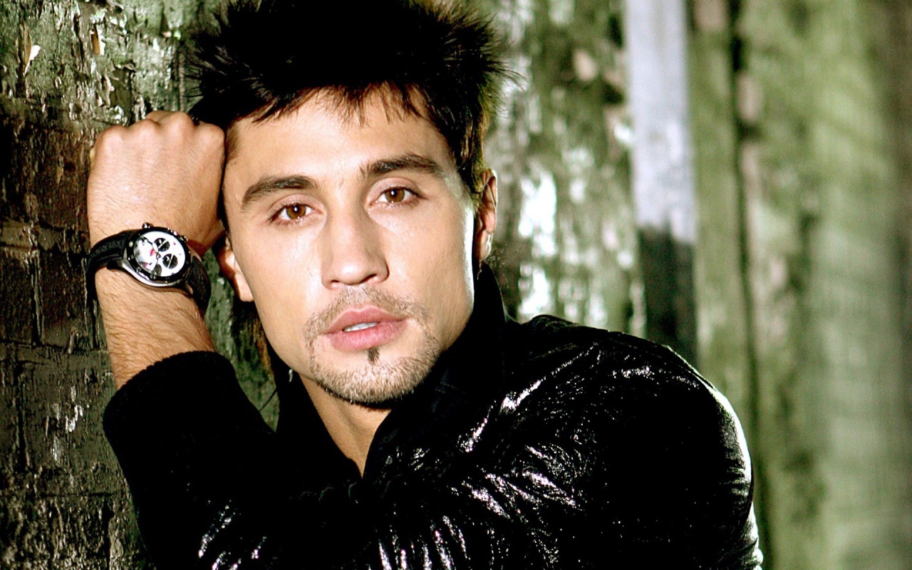 Актер Дима Билан