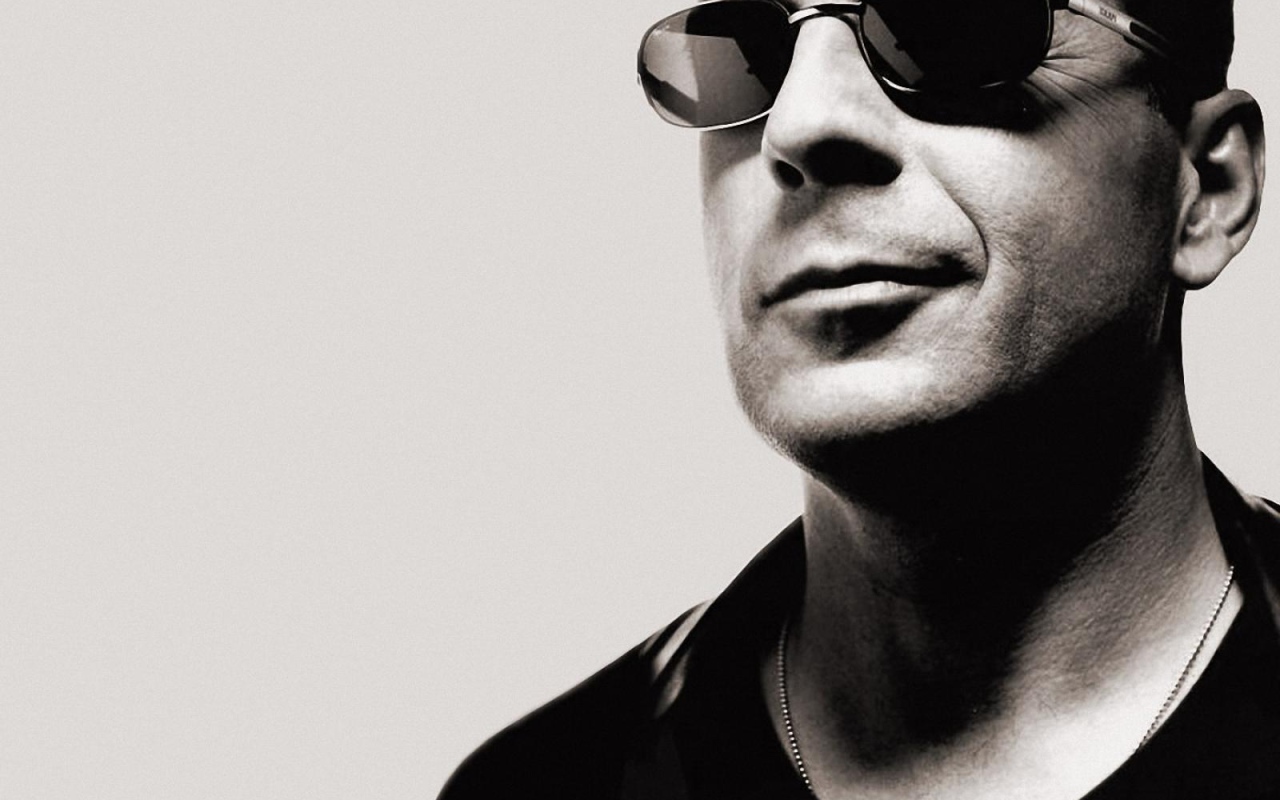 Известный киноактер Брюс Уиллис