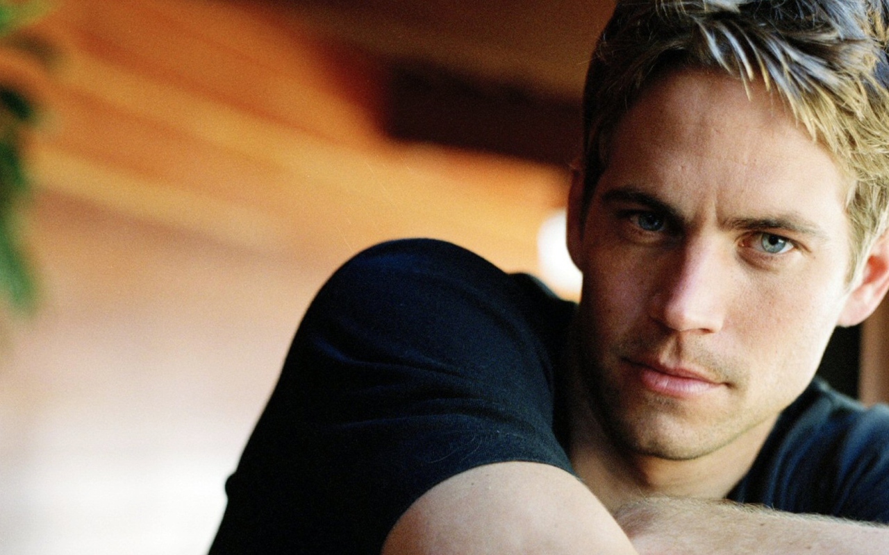 Кино актер Пол Уокер