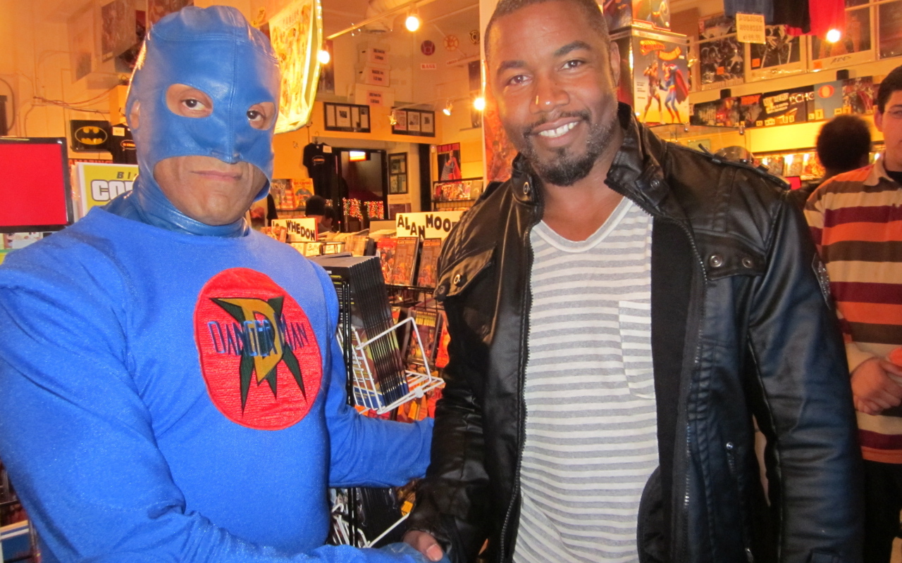 Популярный Майкл Джей Уайт