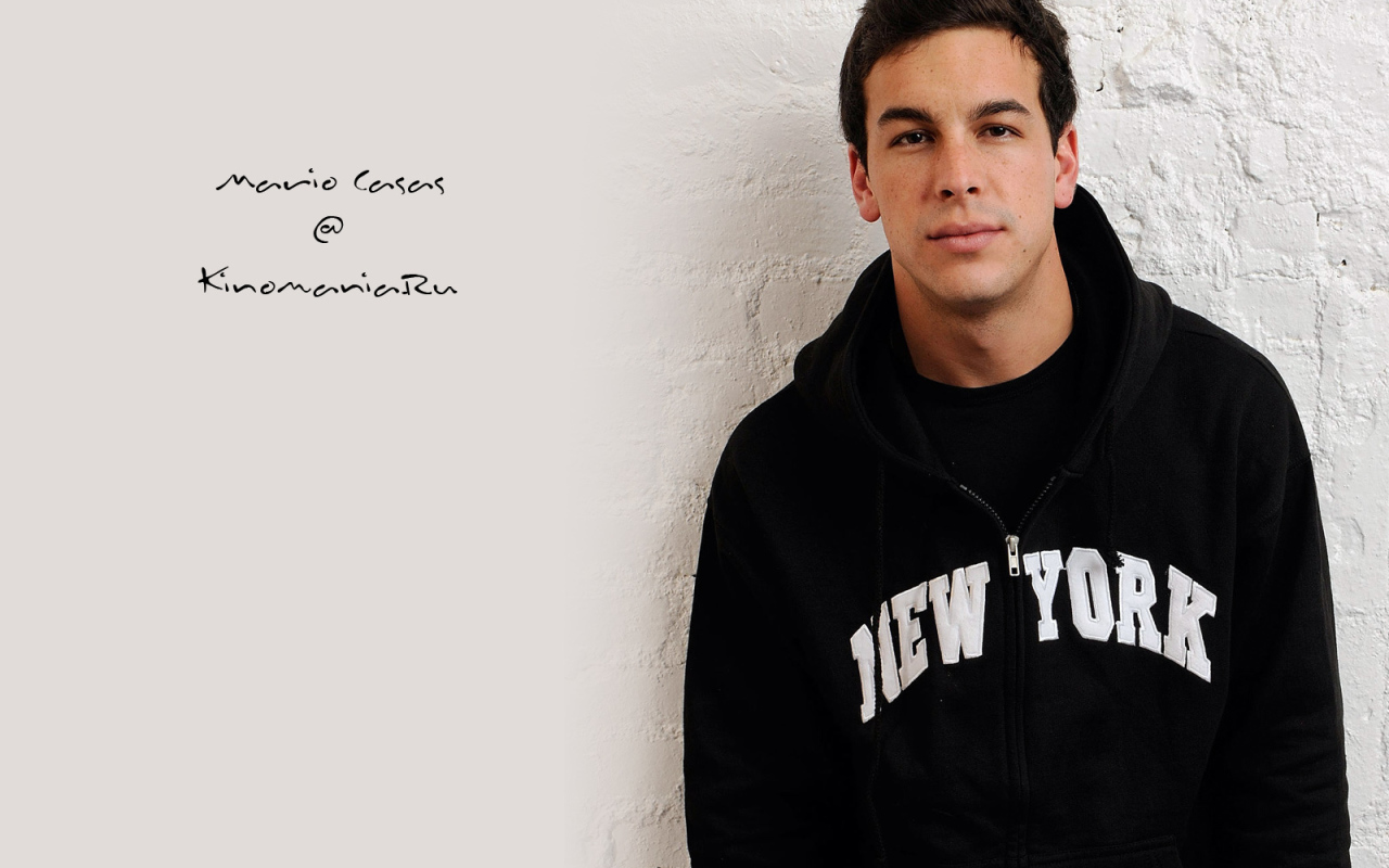 Знаменитый киноактер Марио Касас