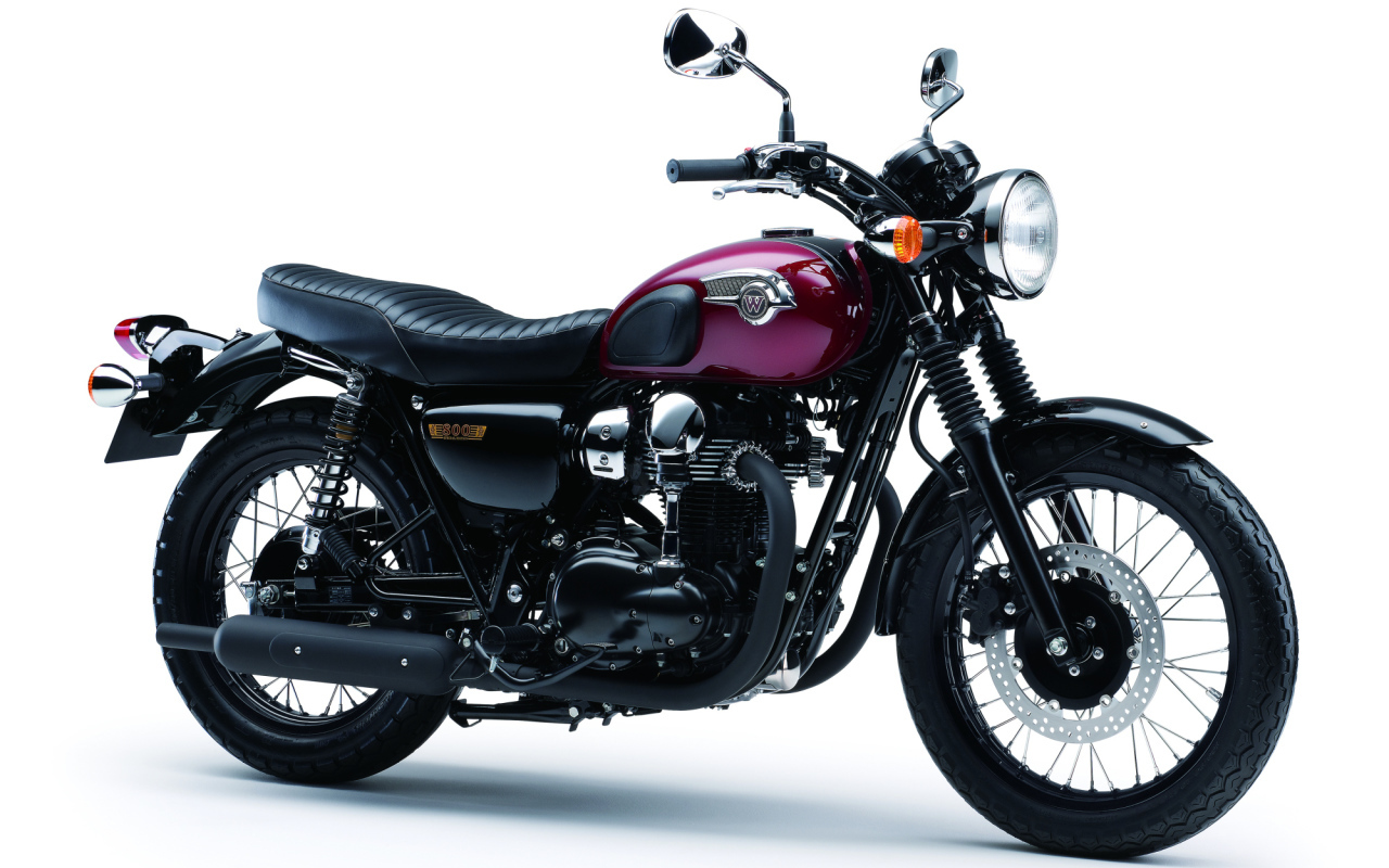 Красивый мотоцикл в москве Kawasaki W 800