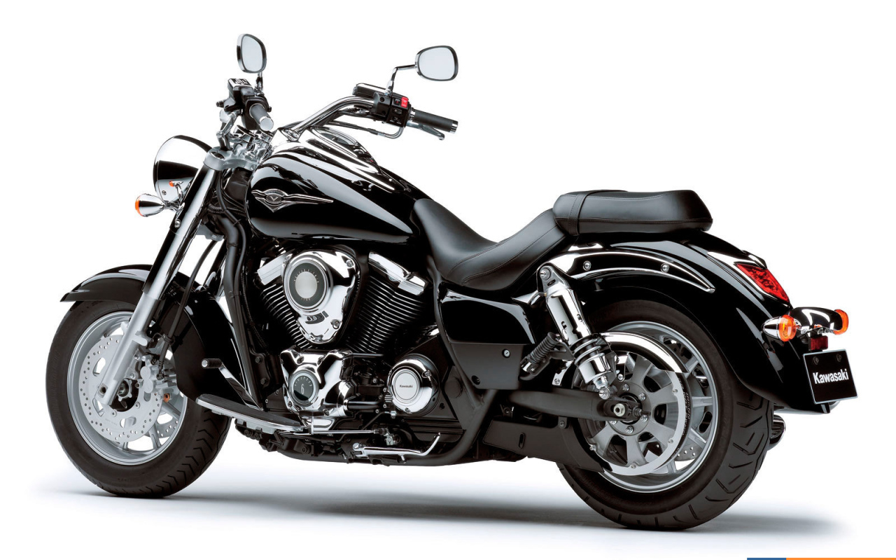 Быстрый мотоцикл Kawasaki VN 1700 Classic