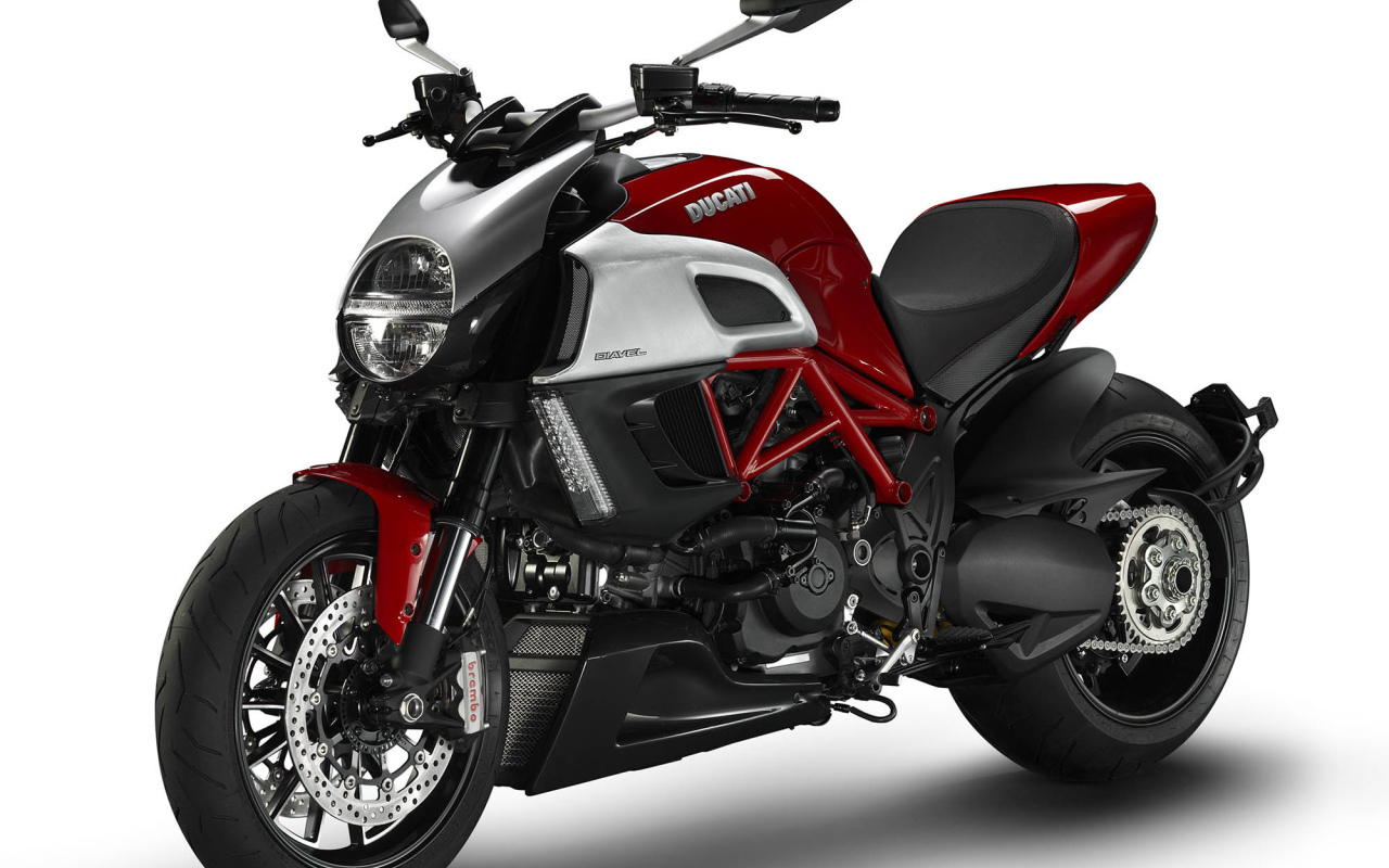 Невероятный мотоцикл Ducati Diavel